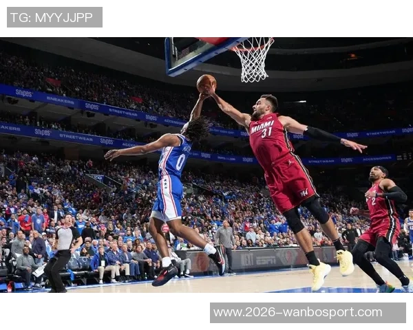 恩比德三节高效发威15投11中轻松斩获30分7篮板6助攻表现惊艳